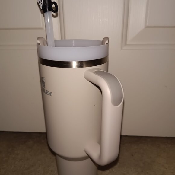 Real Stanley Cup - Picture 4 of 5